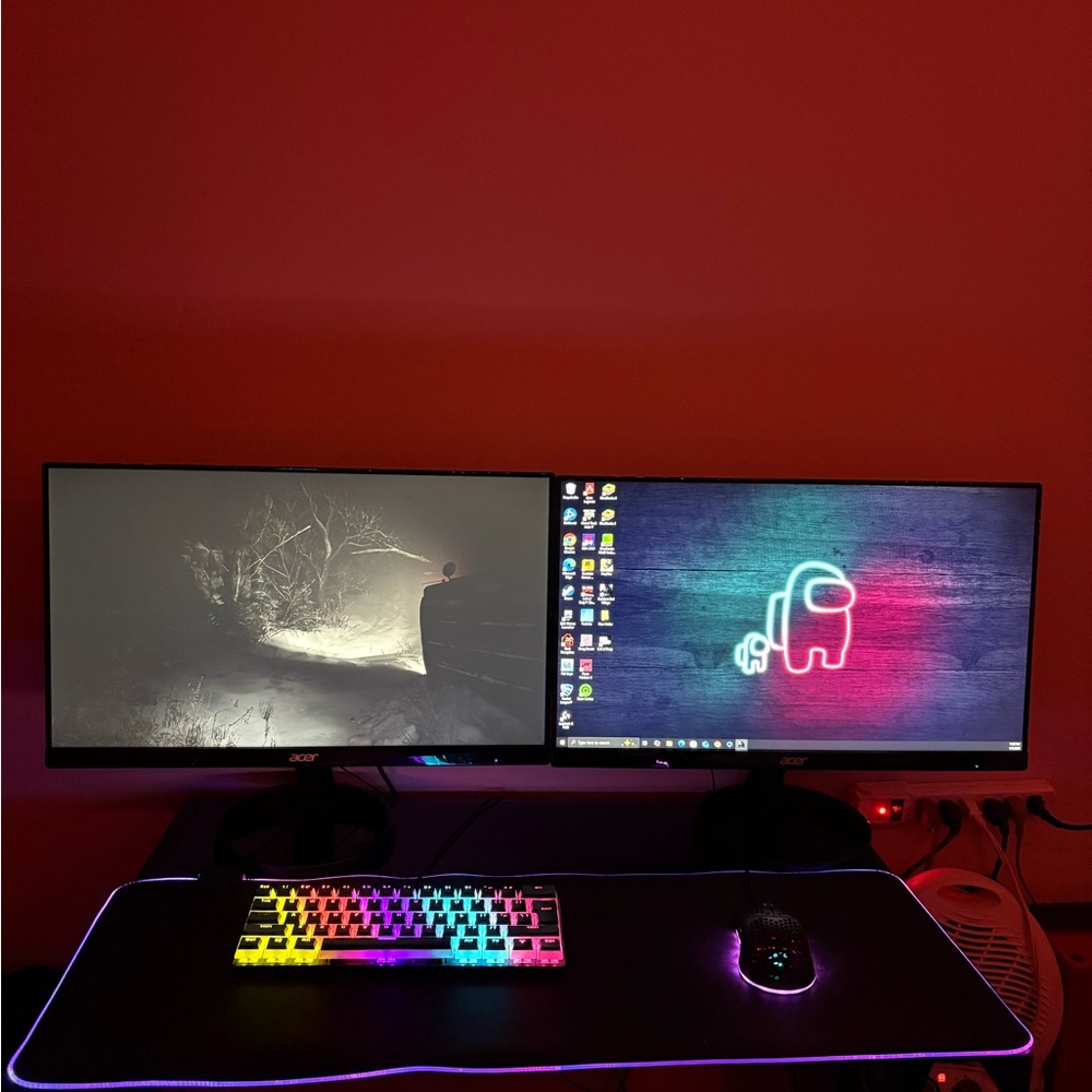 2 acer monitors and pc for sale